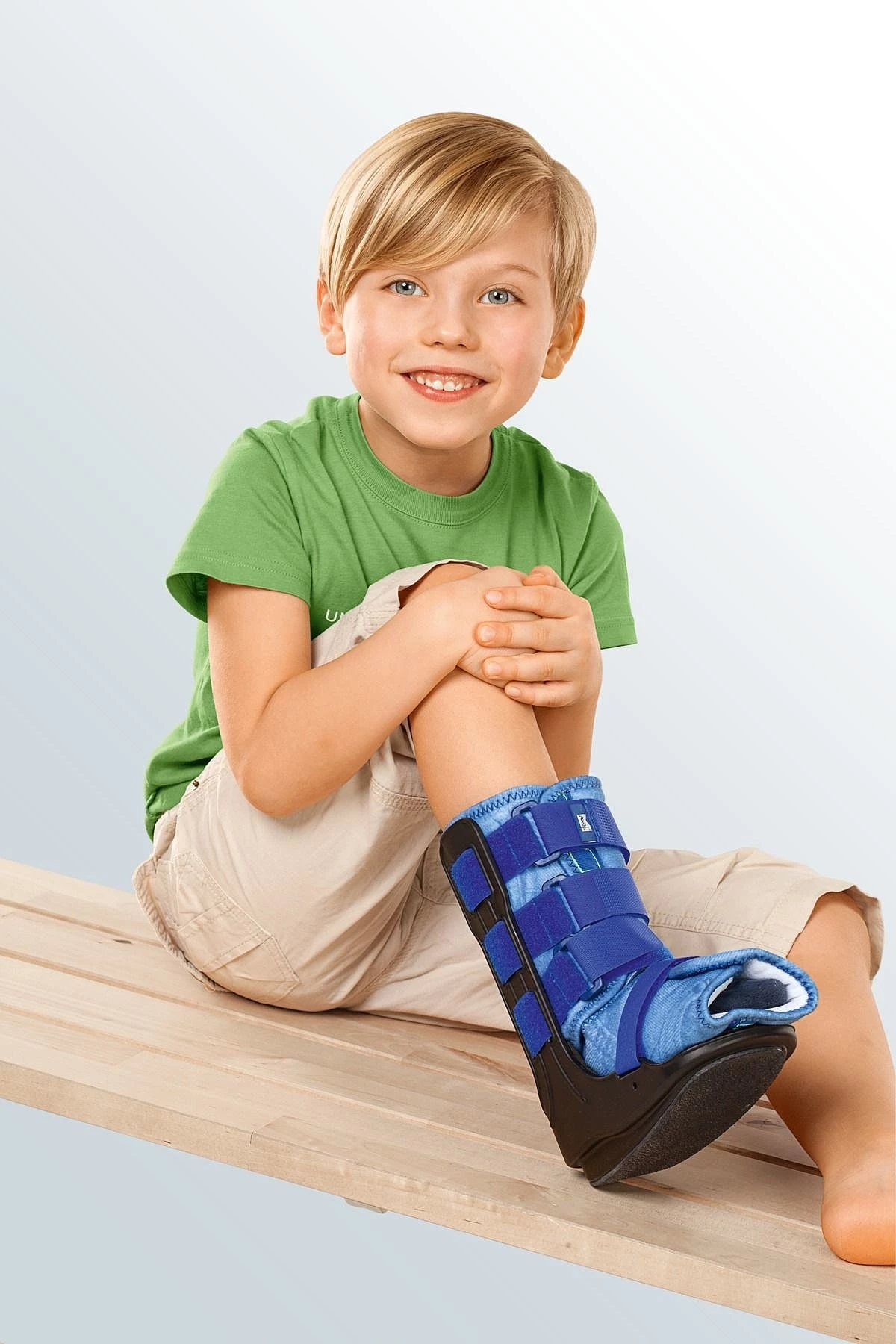 Ортез для голеностопного сустава детский medi Walker boot